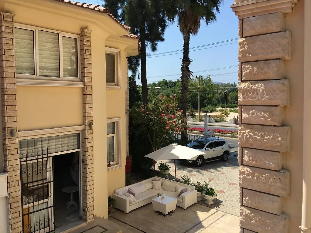 Cenk Bey Hotel Fethiye